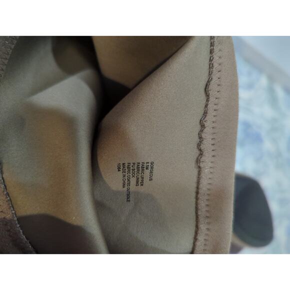 Steve Madden Gorgeous Taupe Over The Knee Boots - Picture 4 of 5